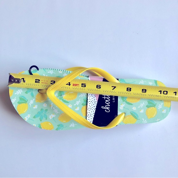 3/$15 LEMONS Flip Flops Sandals Yellow Large Size 9 / 10 Women’s NEW - Picture 7 of 15